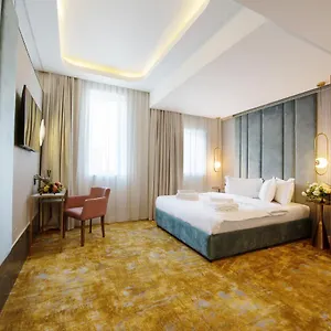 Yasu Luxury Apartment