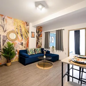 Old Town Charm - Modern & Comfortable In The Heart Of The Apartment